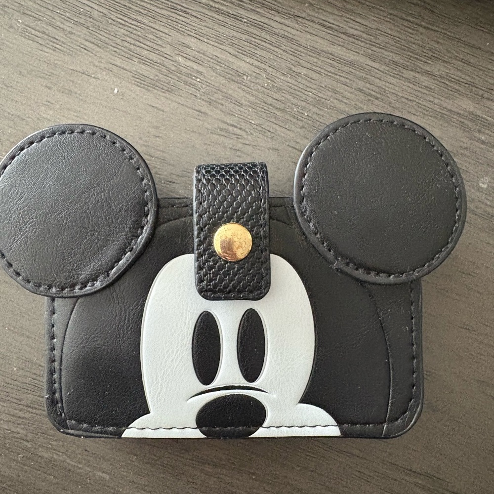 Disney Mickey Mouse Black card holder.